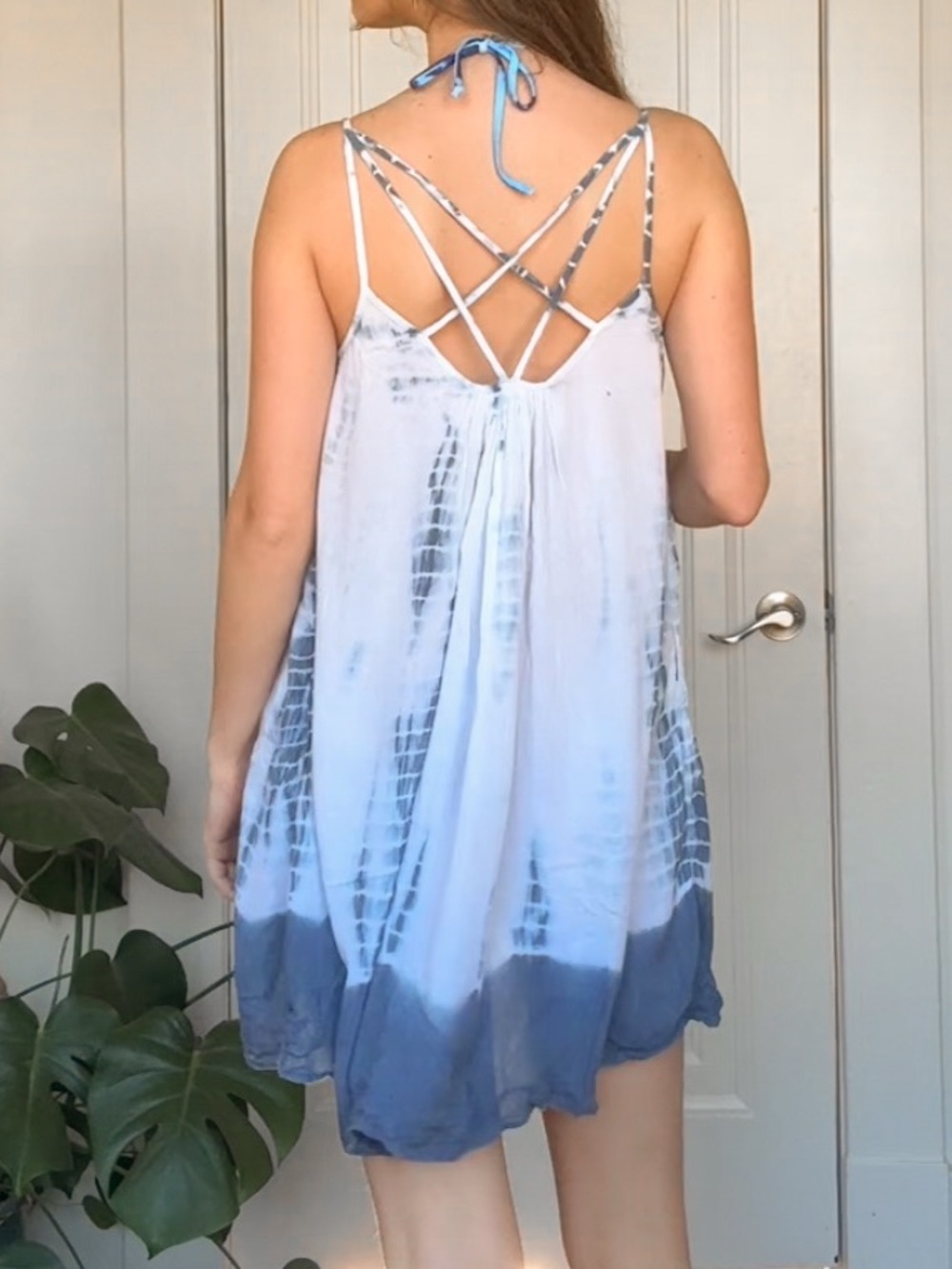 Elan blue and white tie dye beach cover up